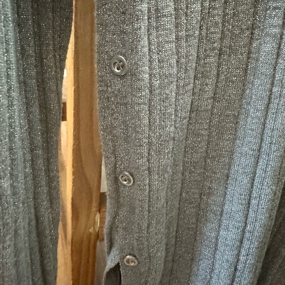 Croft & Barrow Silver Metallic Sweater. - Picture 3 of 7